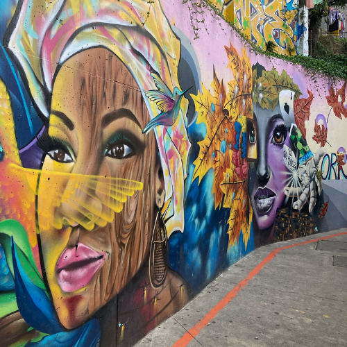 graffiti comuna 13 medellin