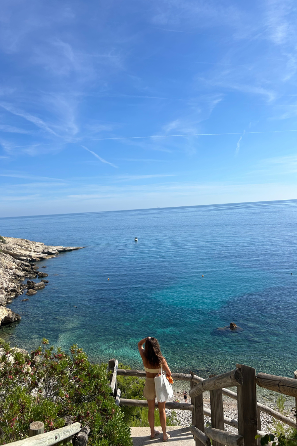 Blogging-shiny-expatrie-frenchie-calanques-des-eaux-salees-carry-le-rouet