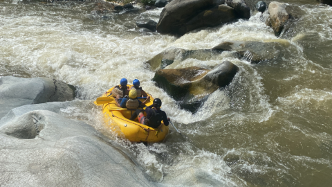 adventures-la-ceiba-honduras-rafting-omega-tours